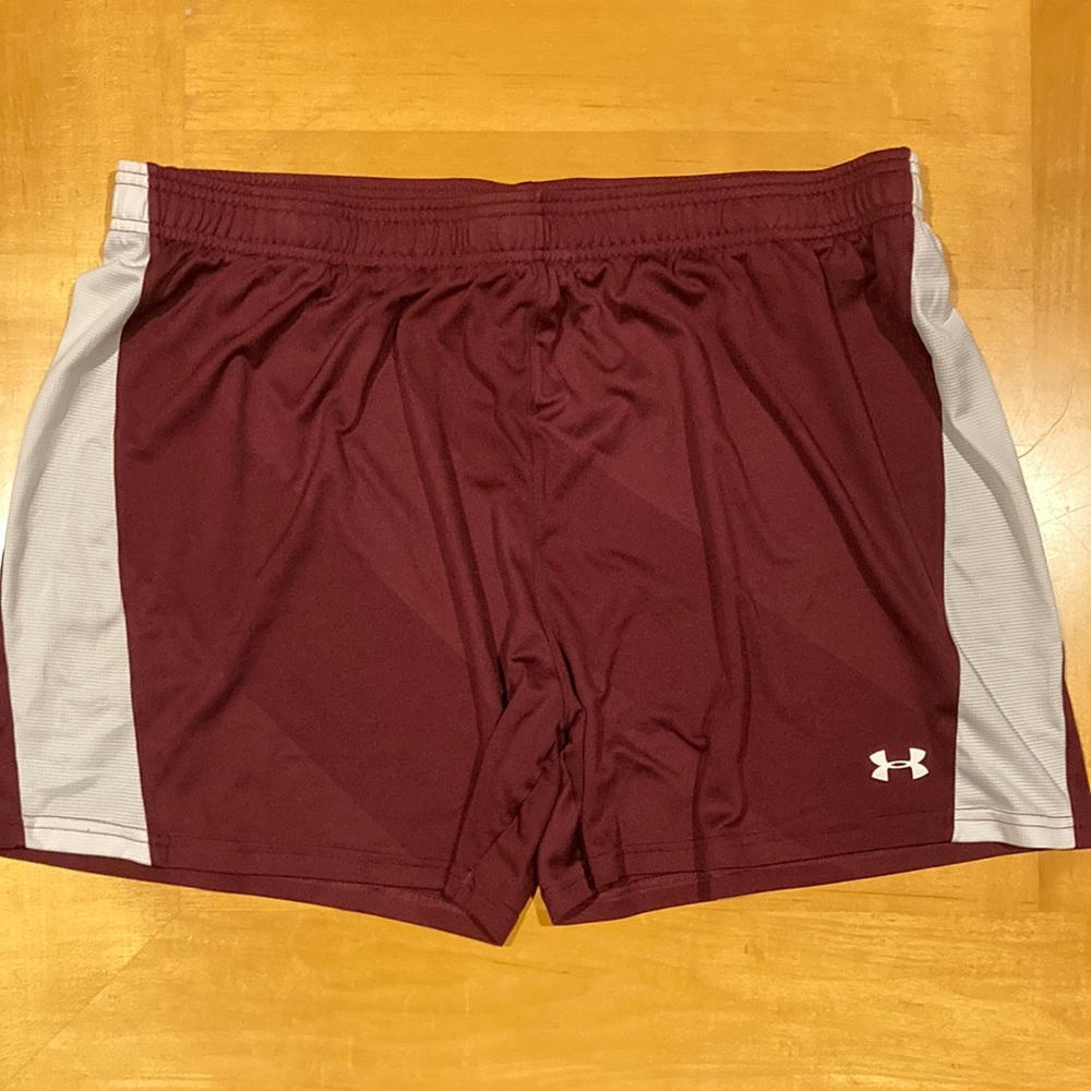 UNDER AMOUR Loose Fit Shorts